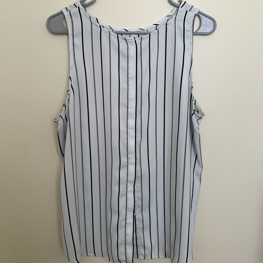 Dalia black & white striped sleeveless tank - Picture 3 of 5